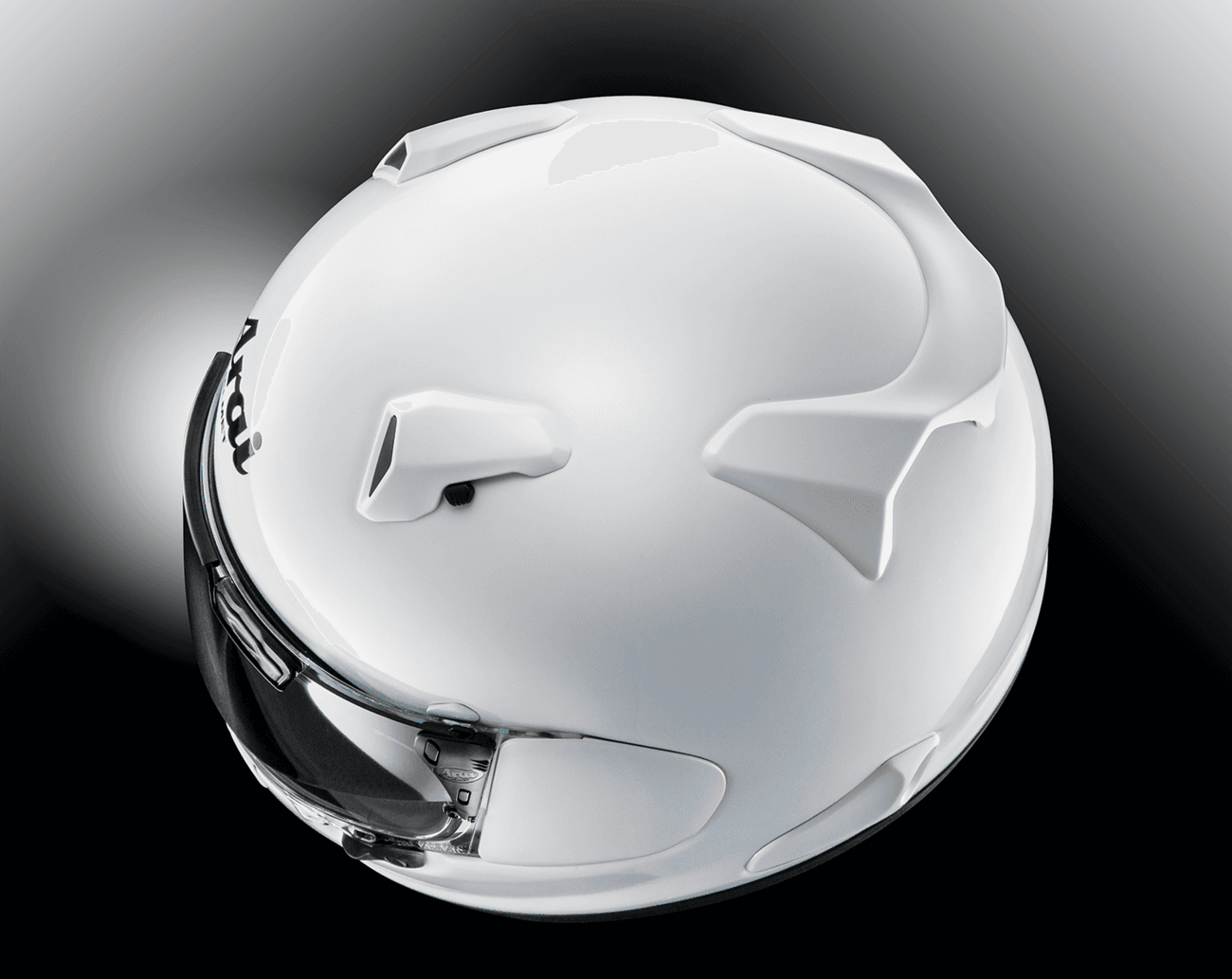 ARAI QUANTUM-X WHITE HELMET 4